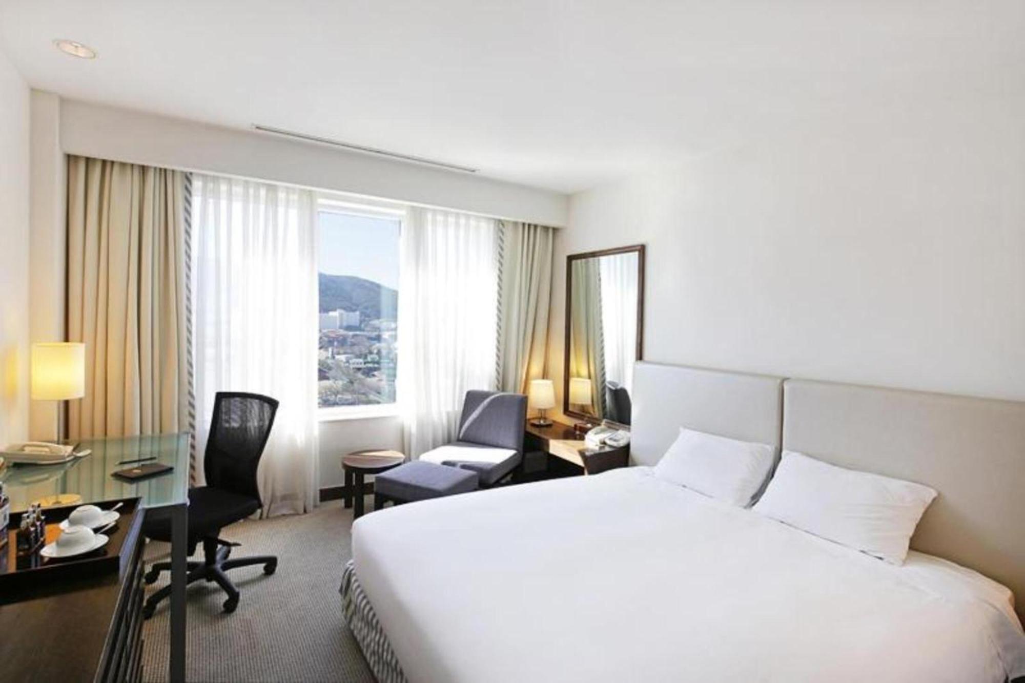 Geoje Samsung Hotel Екстериор снимка